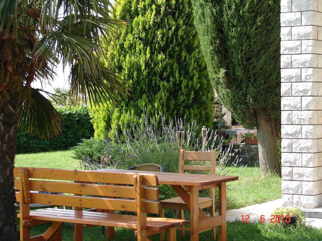 איזולה Apartments Ritosa מראה חיצוני תמונה